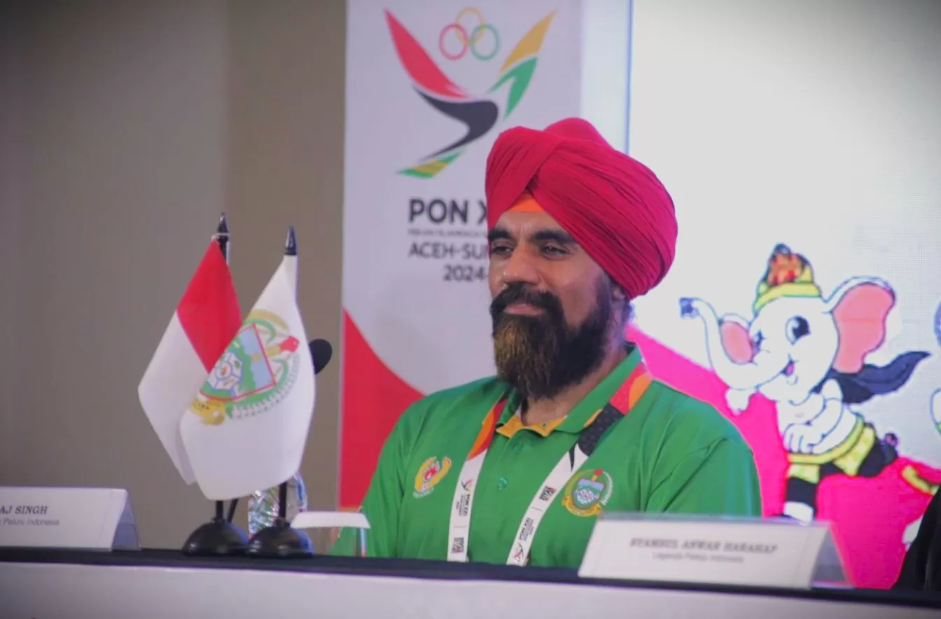 23 Tahun Pegang Rekor, Atlet Tolak Peluru Legendaris Sukraj Singh bangga rekornya dipecahkan oleh tuan rumah PON Sumatera Utara. (Hms)
