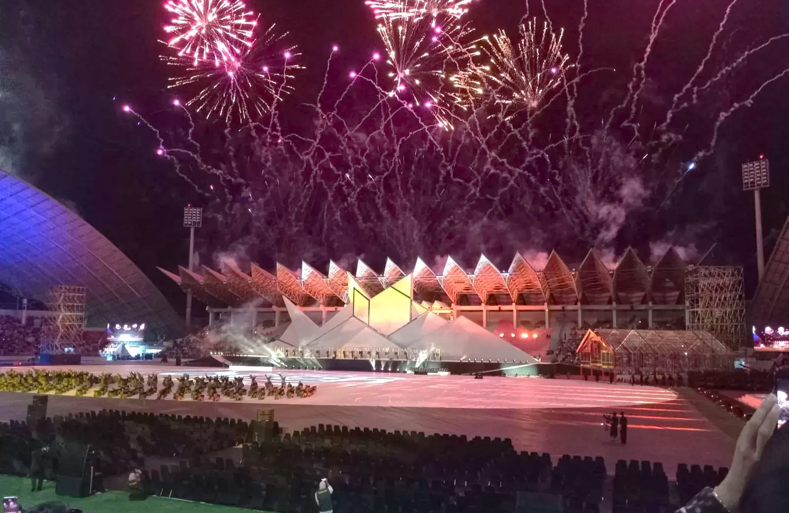 Pembukaan PON XXI di Stadion Harapan Bangsa, Banda Aceh. (Hms)