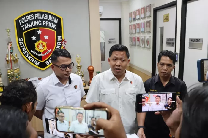Kasat Reskrim Polres Tanjung Priok saat memberikan keterangan kepada media. (Hms)