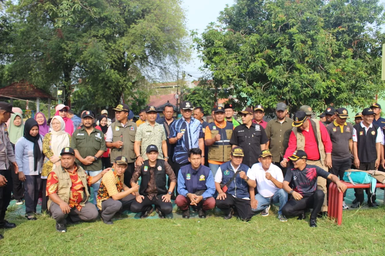Foto bersama usai gelap apel siaga bencana.