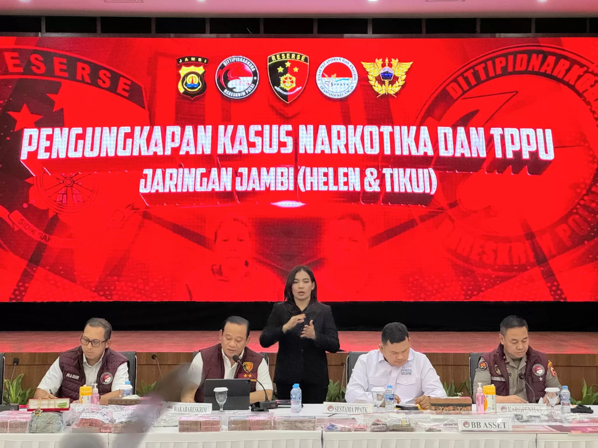 Konferensi Pers Bandar Narkoba Jambi. (Hms)