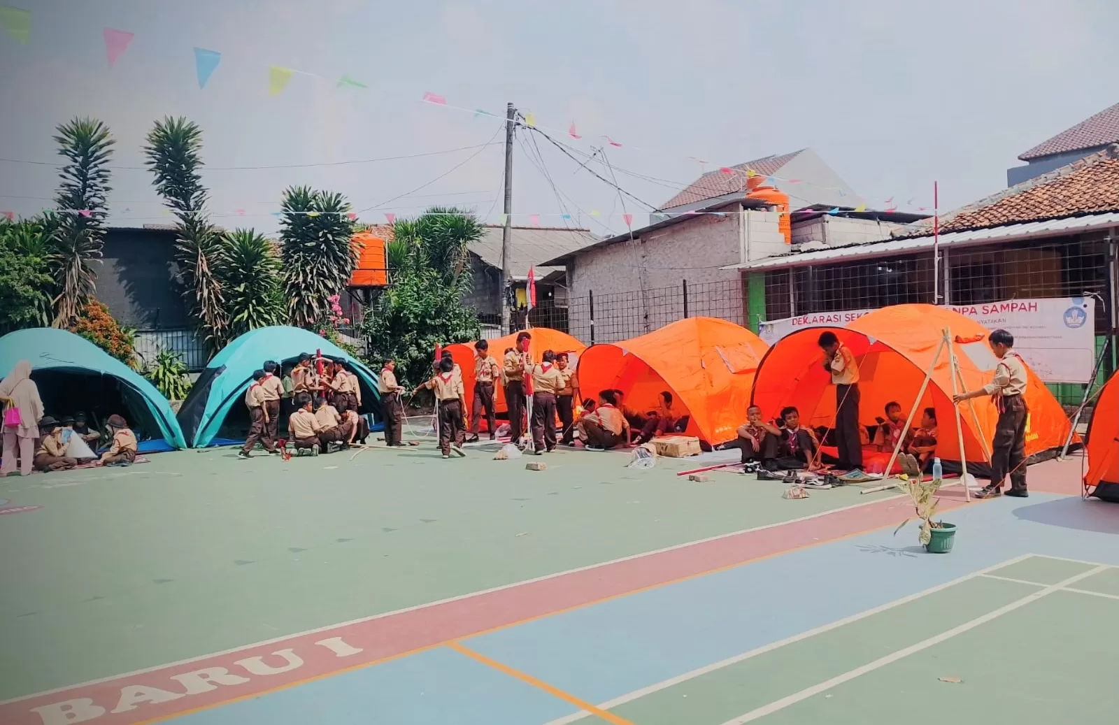 Kegiatan pramuka Sdn 01 jatibening baru