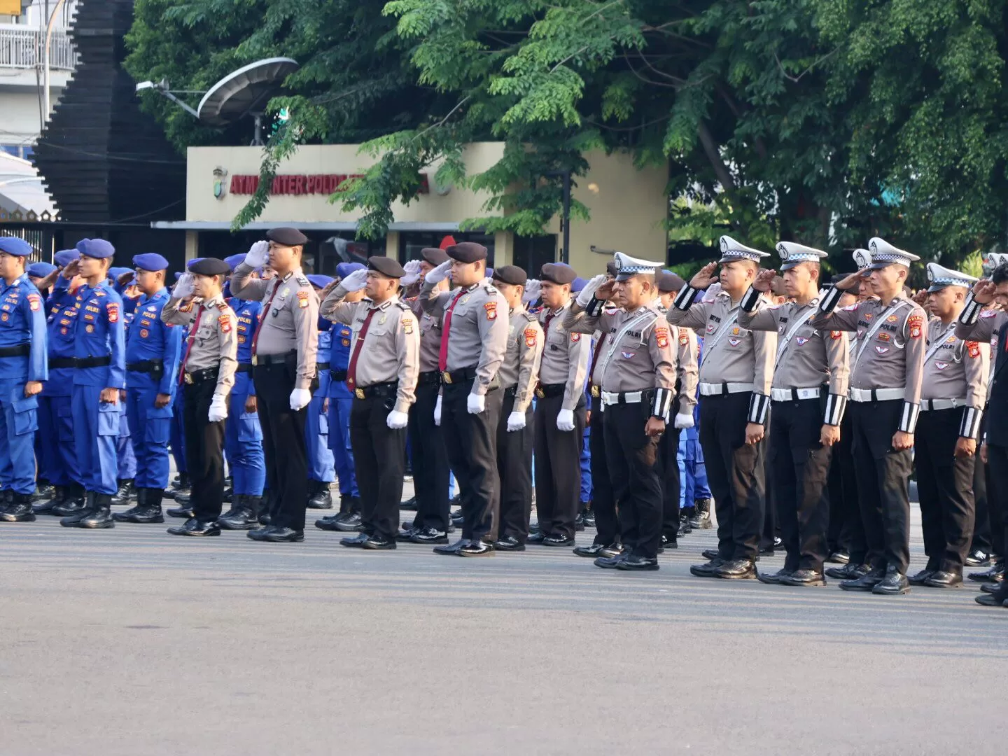 Upacara Hari Sumpah Pemuda di Polda Metro Jaya. (Hms)