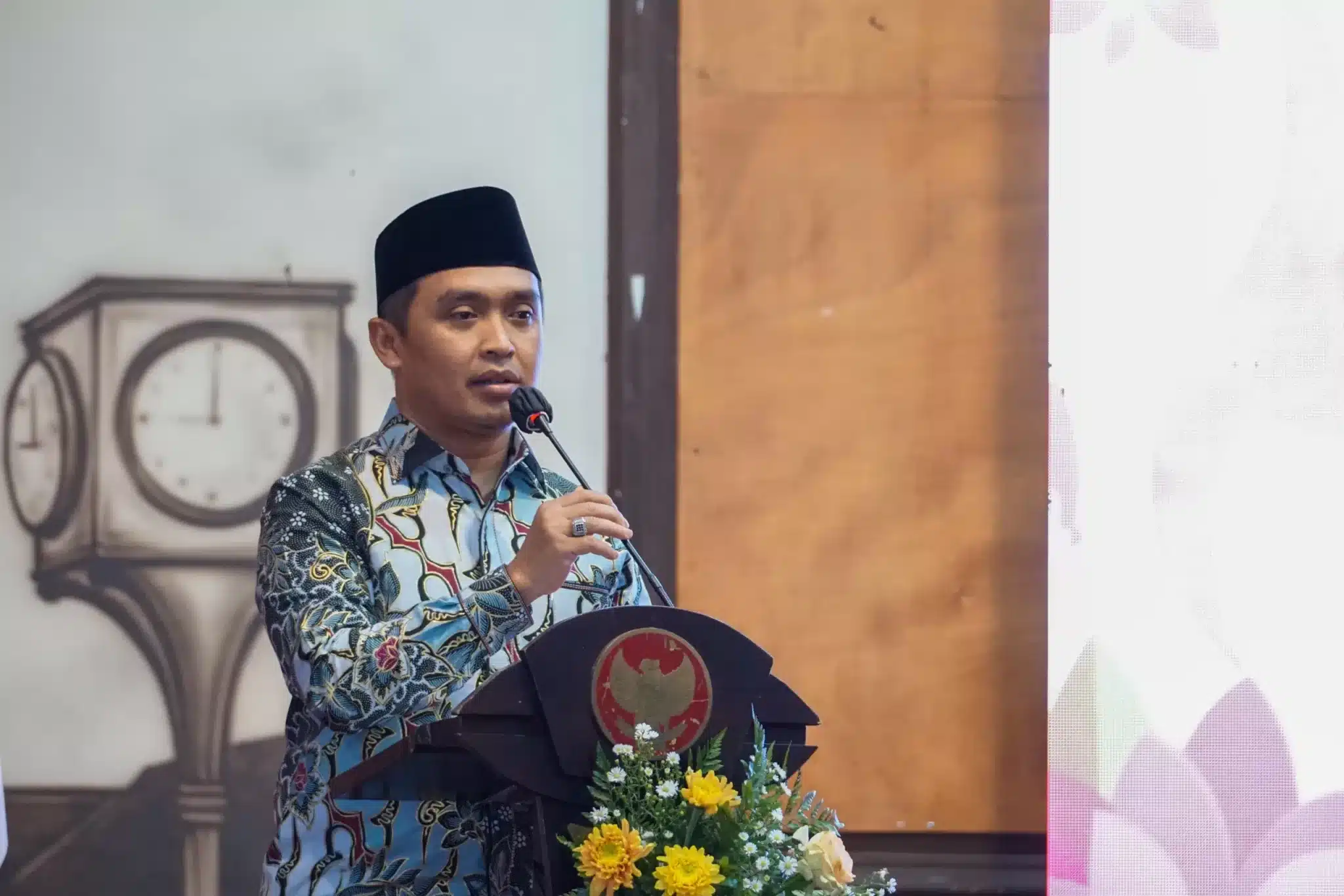 Mas Adi, Plt Wali Kota Pasuruan saat memberikan sambutan. (Hms for BacainD.com)