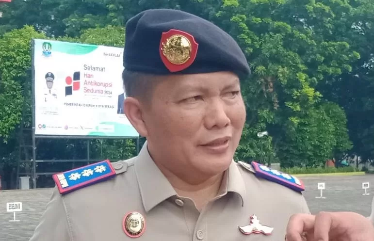 Kepala Kantor BPN Kota Bekasi, saat memberikan keterangan kepada awak media. (istimewa)