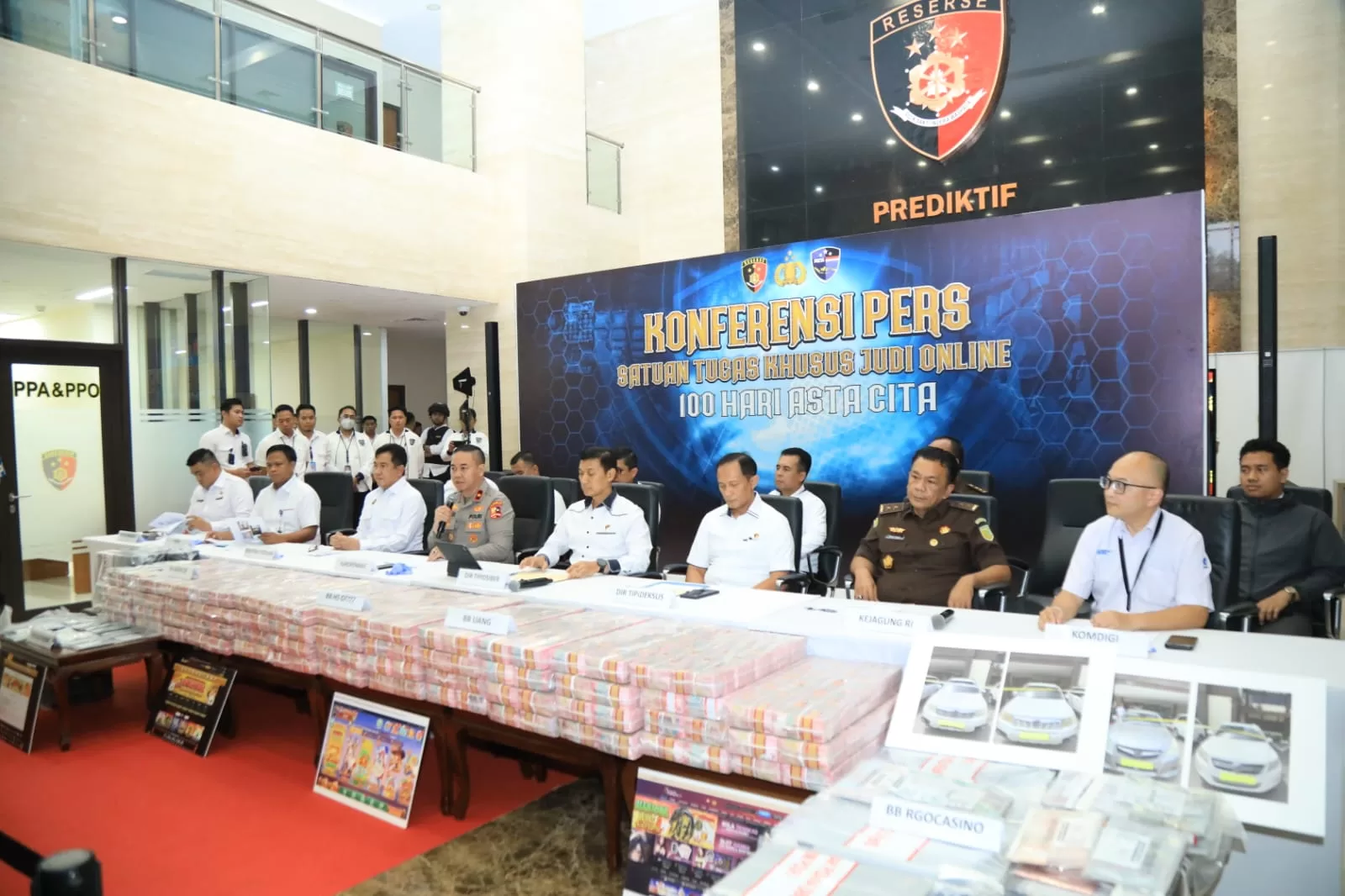 Saat Pers Rilis Bongkar Tiga Kasus Judi Online. (Hms for BacainD.com)