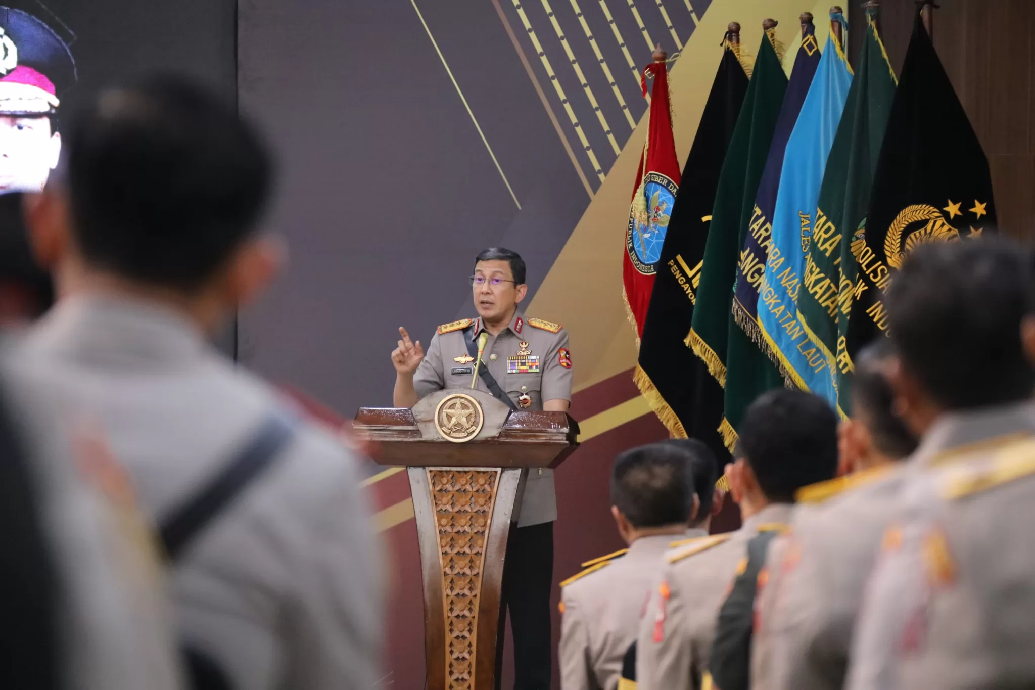 Wakapolri memberikan sambutan saat pembukaan pendidikan Sespimti Polri dan Sespimmen Polri di Lembang. (Hms for BacainD.com)
