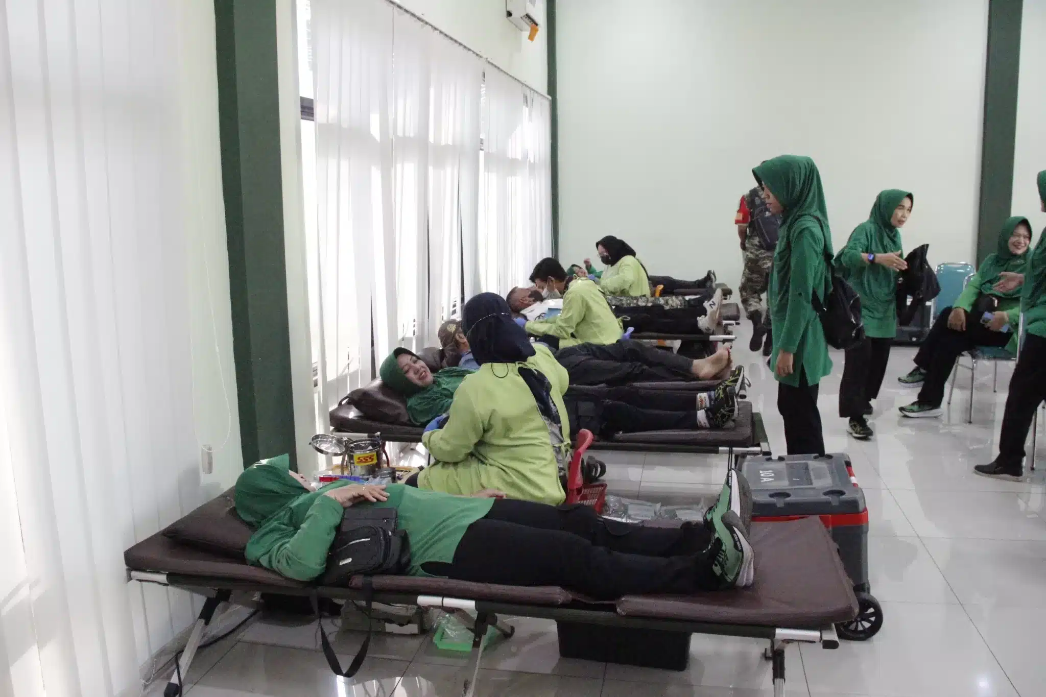 ketika acara Donor Darah di Kodim 0507/Bekasi berlangsung. (Frm)