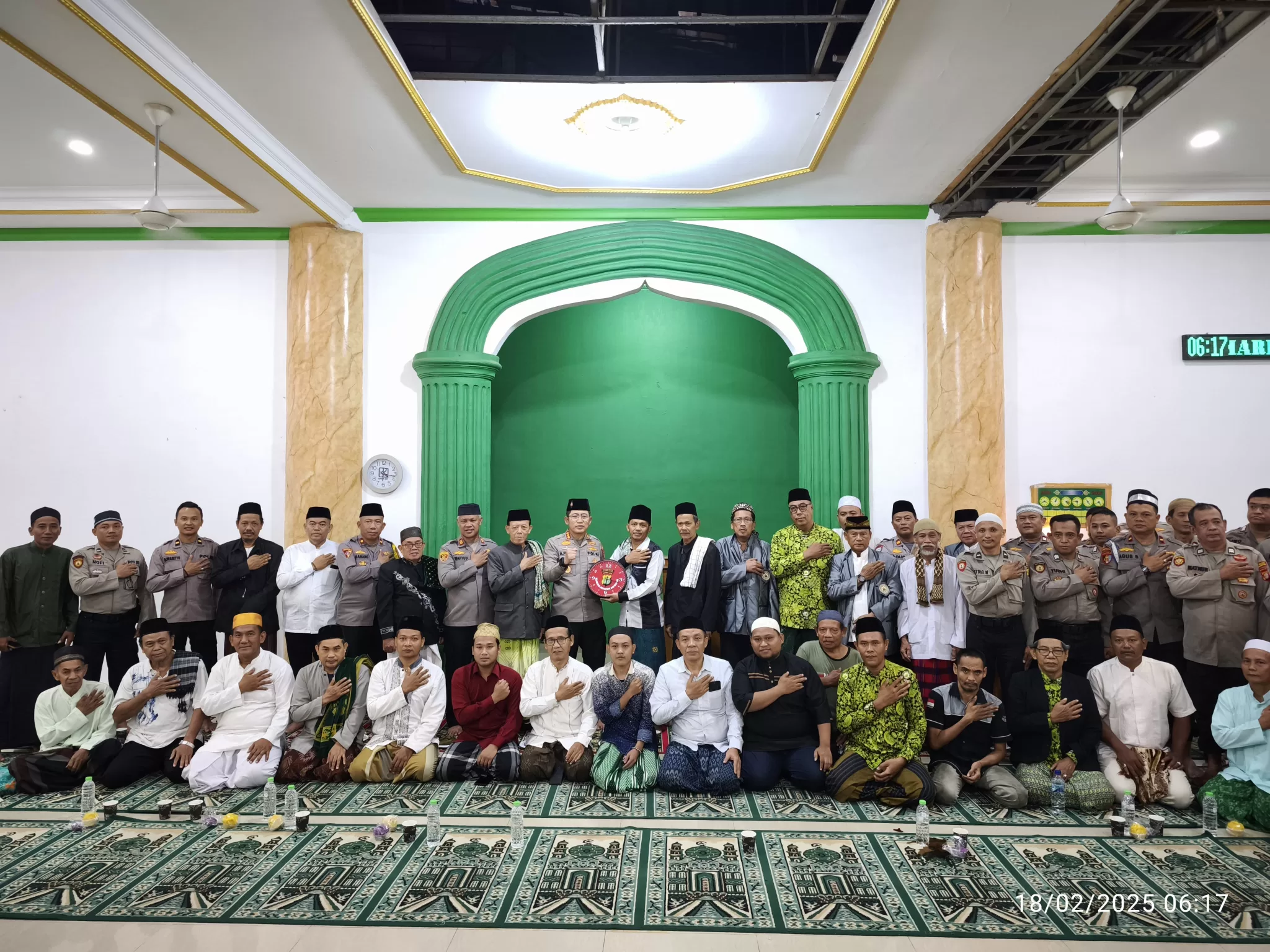 Kapolres Metro Jakarta Utara Gelar Subuh Keliling di Masjid At-Taubah