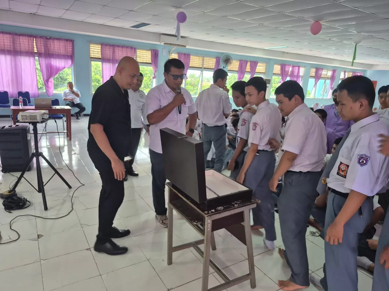 Edukasi Bahaya Narkoba di SMK Persada Husada Indonesia. (ist)