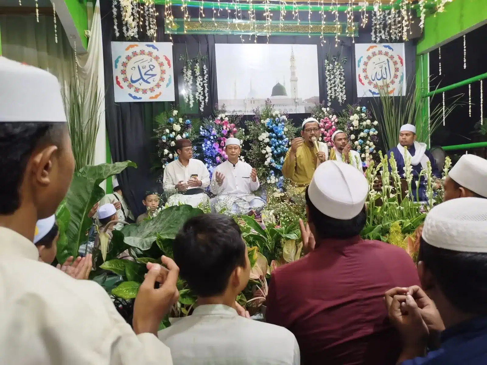 Majelis Ta'lim Nurul Falah Peringati Maulid Nabi. (frm)