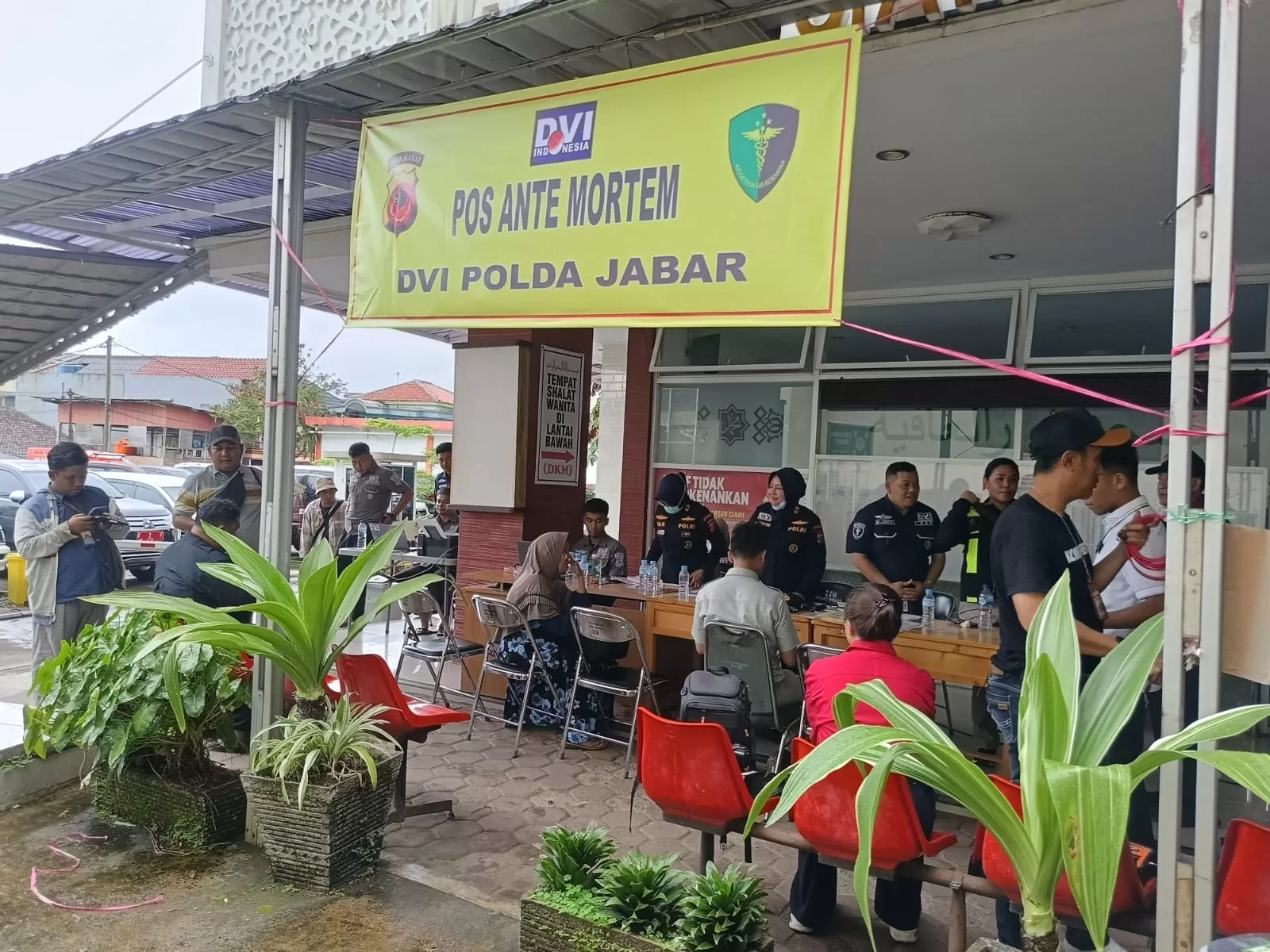Posko DVI Kecelakaan Maut Gerbang Tol Ciawi.