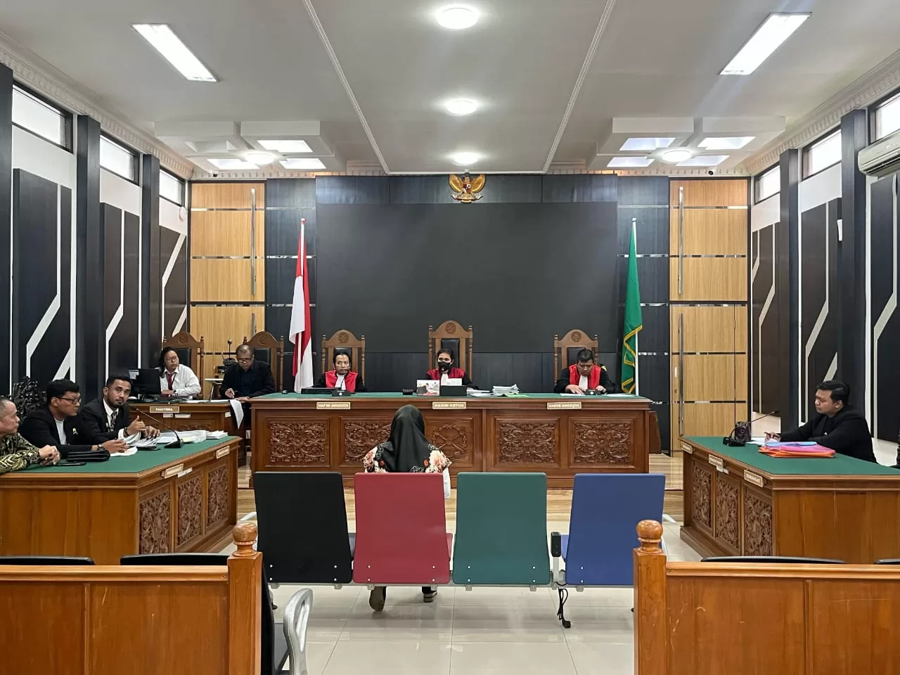 Suasana sidang di PN Sumedang. (Dok. Ist/AZ)