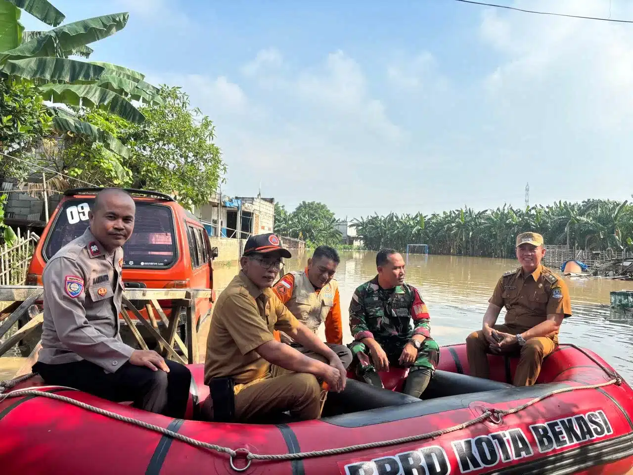 Banjir di Kampung Lebak, Teluk Pucung, Bekasi Utara, Kota Bekasi. (Frm)