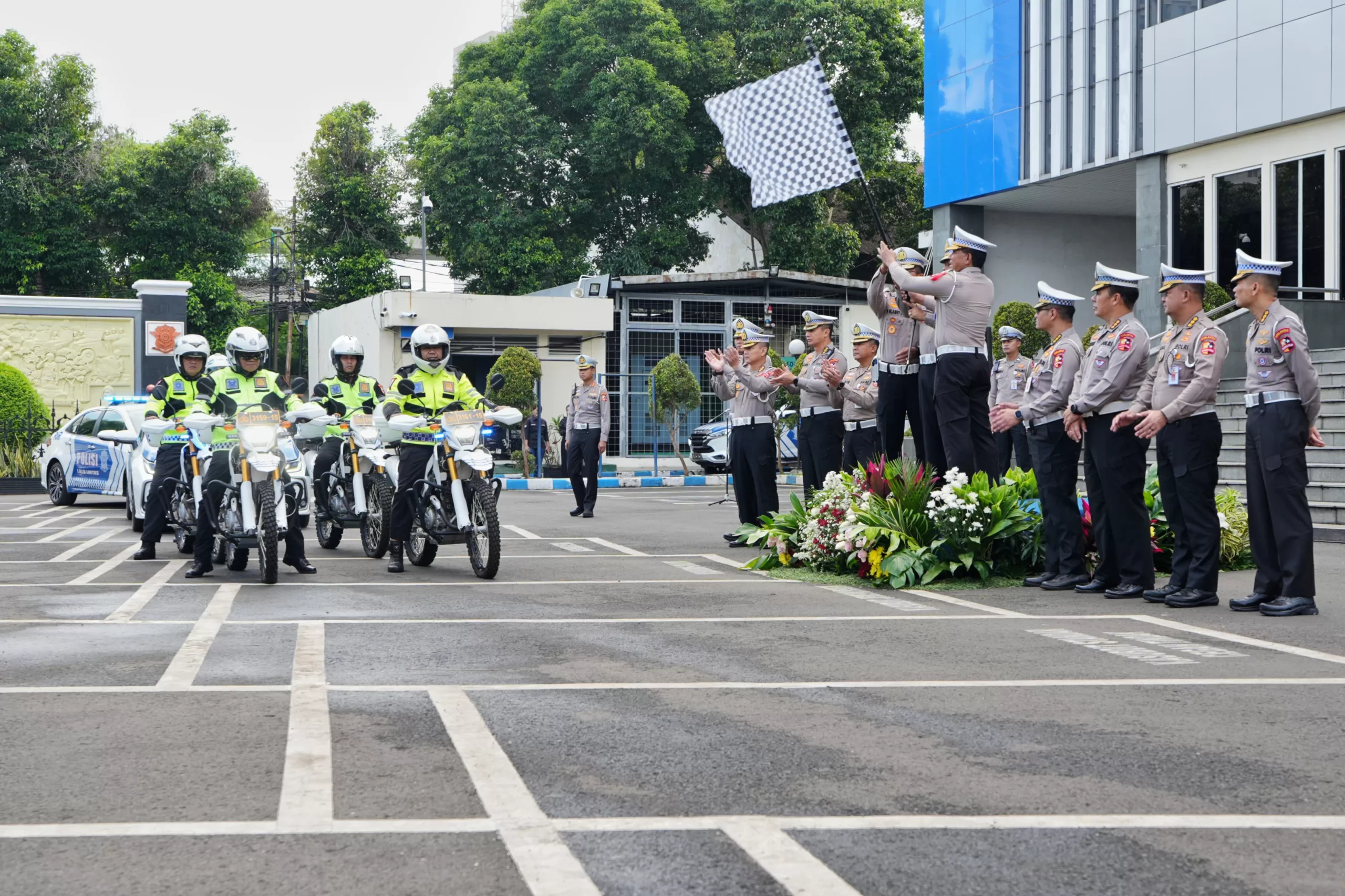 Kakorlantas saat Lepas Tim Pamatwil. (Hms)