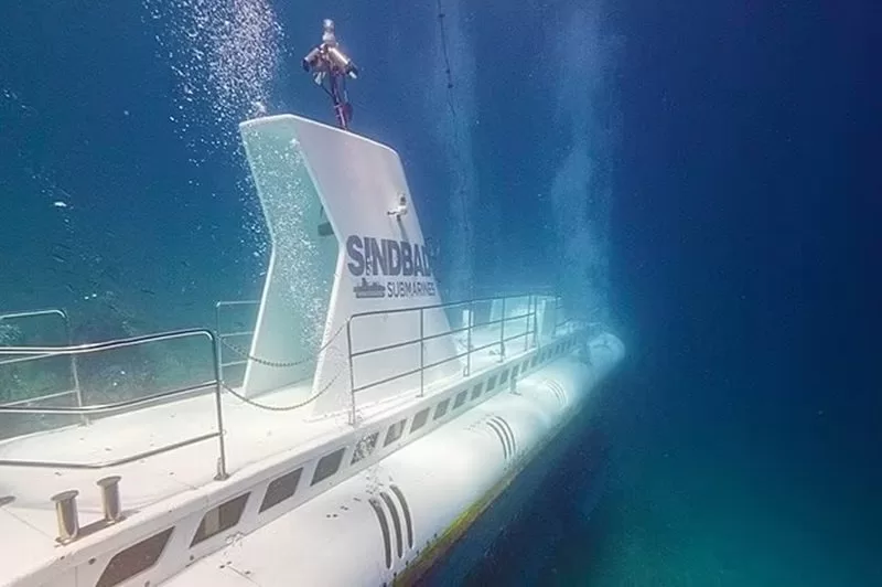 Kapal selam Sindbad yang membawa 45 turis dan 5 kru tenggelam di Laut Merah, Mesir. (Ist From: X)