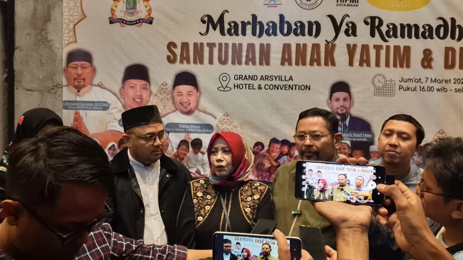 Pemilik Wulan Sari Group, Hj. Harti Sugiarti saat memberikan keterangan kepada media. (Nz)