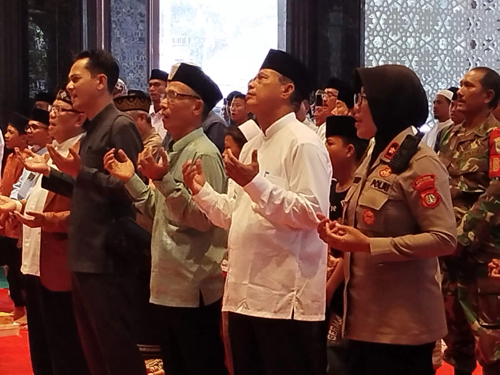 Kapolsek Tambun Selatan saat menghadiri Safari Ramadhan. (Frm)
