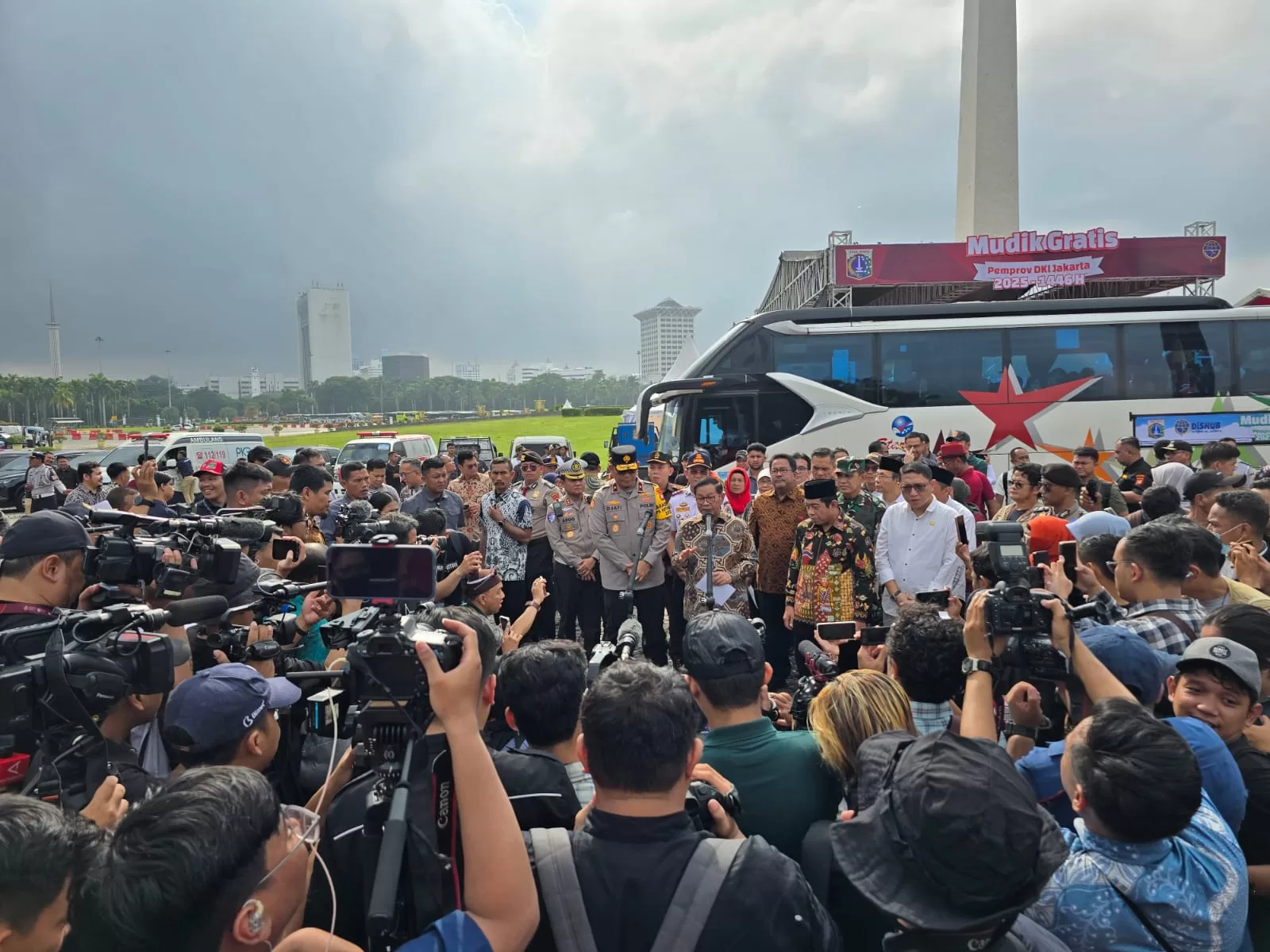 Pemberangkatan 323 Bus Mudik Gratis. (ist)