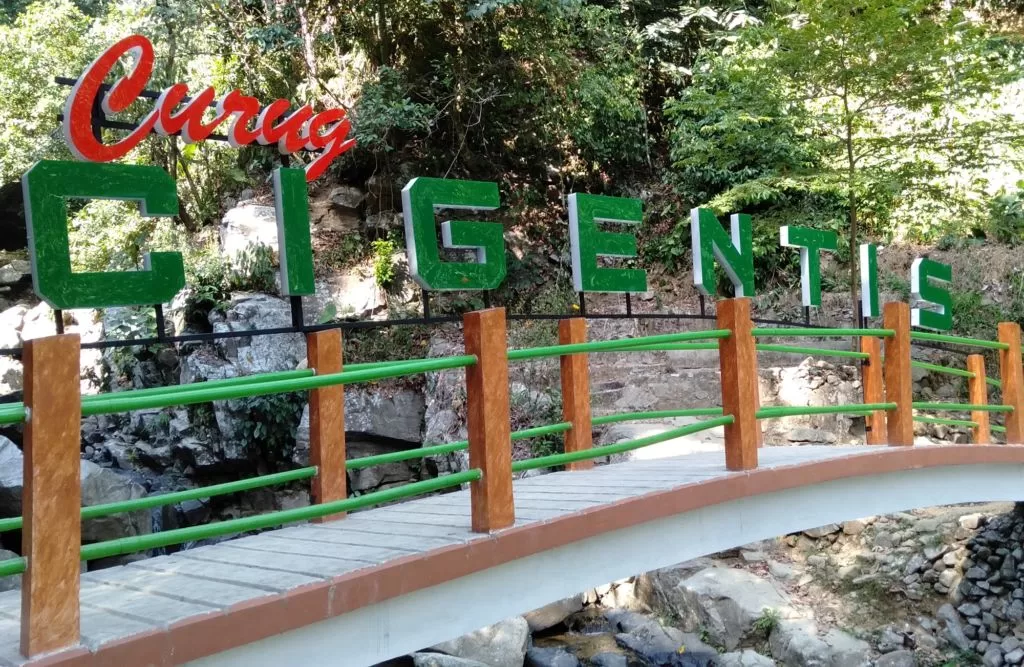 Curug Cigentis. (Ist)