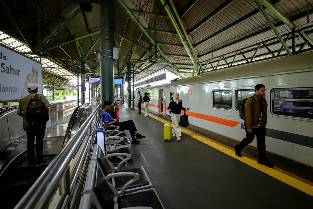 KA tambahan selama libur paska