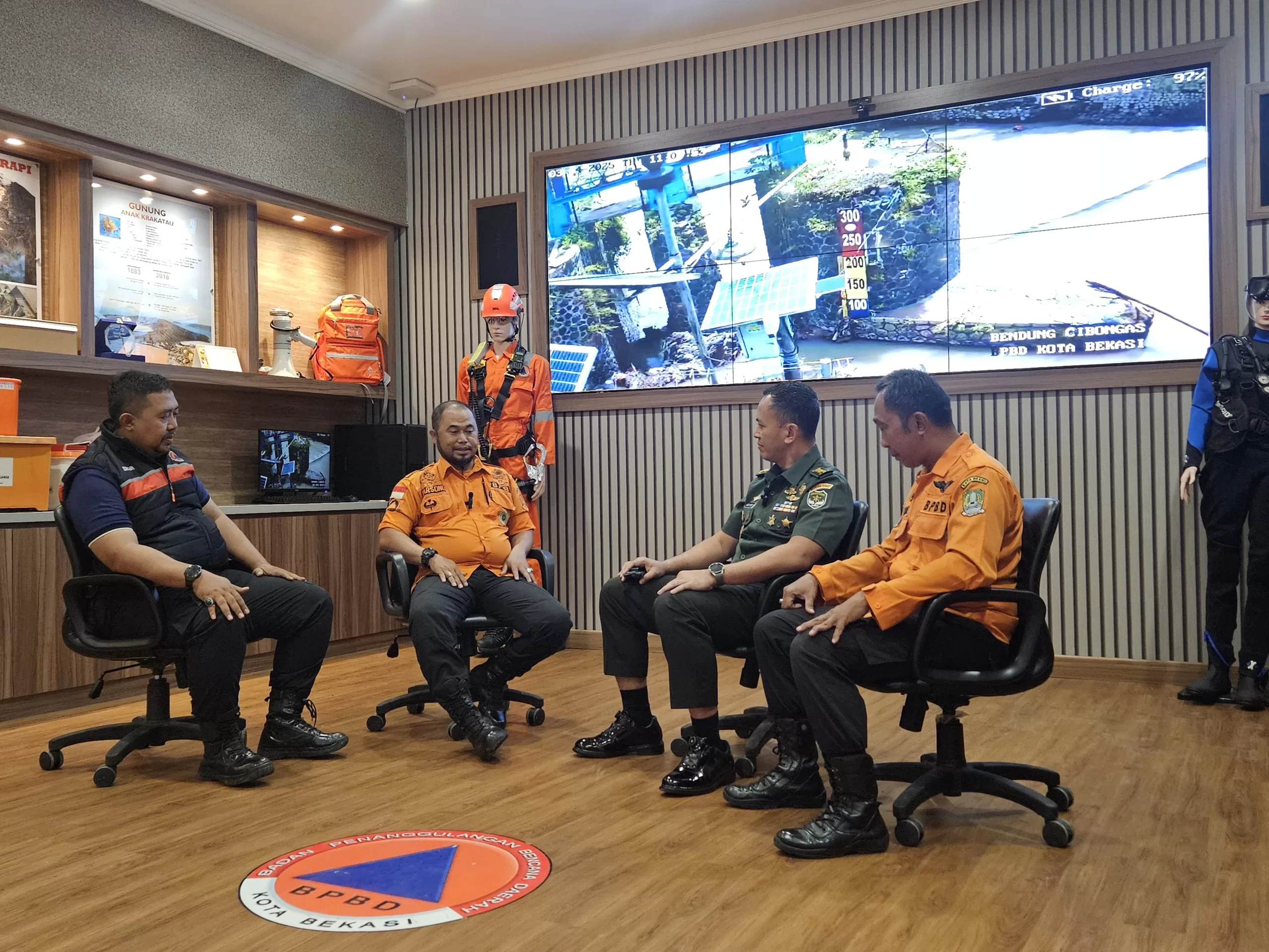 Kunjungan ke BPBD Kota Bekasi