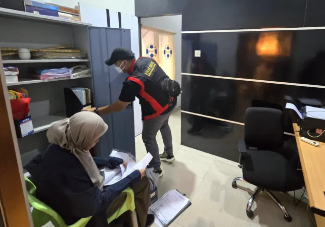 Kejari Kota Bekasi Geledah Kantor PT CIA