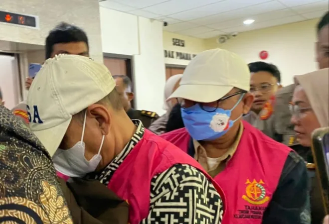 Tersangka Kasus korupsi pengadaan alat olahraga dispora kota bekasi resmi ditahan