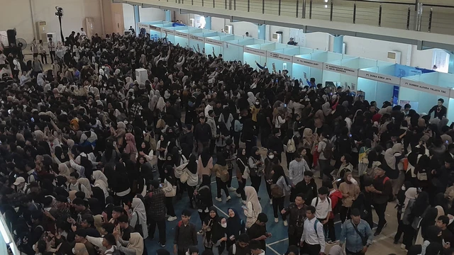 job fair di Cikarang Bekasi sempat ricuh