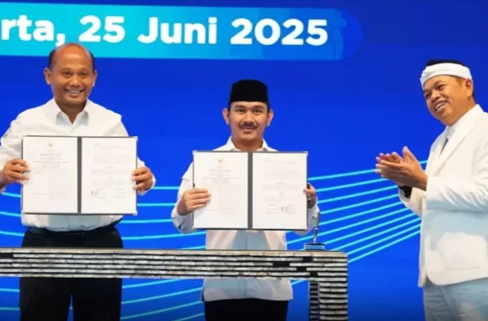 APTIKNAS dan ADIGSI Siap Gelar Cybersecurity Event Terbesar di Indonesia 2 Bupati Bekasi Tandatangani Kesepakatan Revitalisasi Tambak Pantura Jawa
