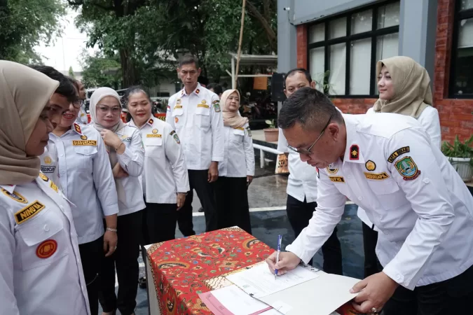 Disdukcapil Kota Bekasi Deklarasikan Zona Integritas Menuju WBK dan WBBM