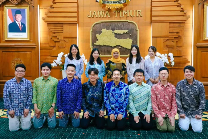 Khofifah Ajak Mahasiswa Tiongkok Promosikan Wisata Jawa Timur