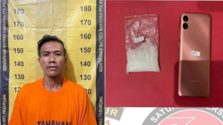 N-D dan barang bukti saat diamankan polisi (hms)