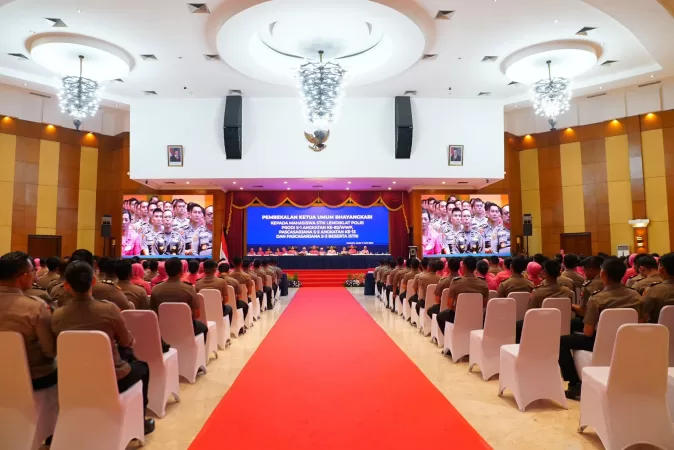 Ketua Umum Bhayangkari Beri Pembekalan untuk Ratusan Mahasiswa STIK Lemdiklat Polri