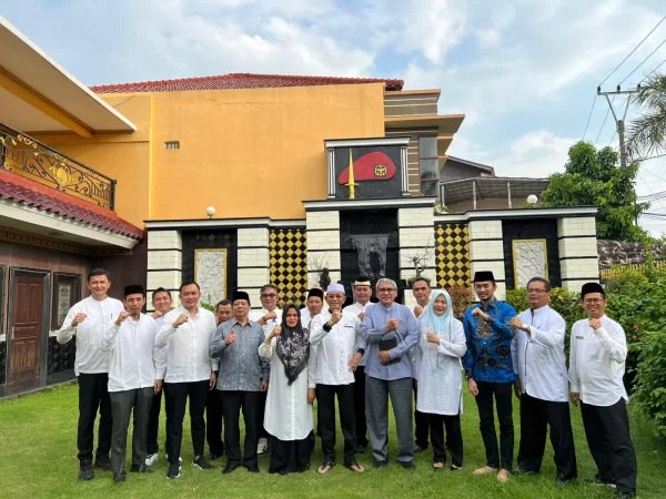 Bupati Serang Lanjutkan Pembangunan Masjid Terapung di Anyer