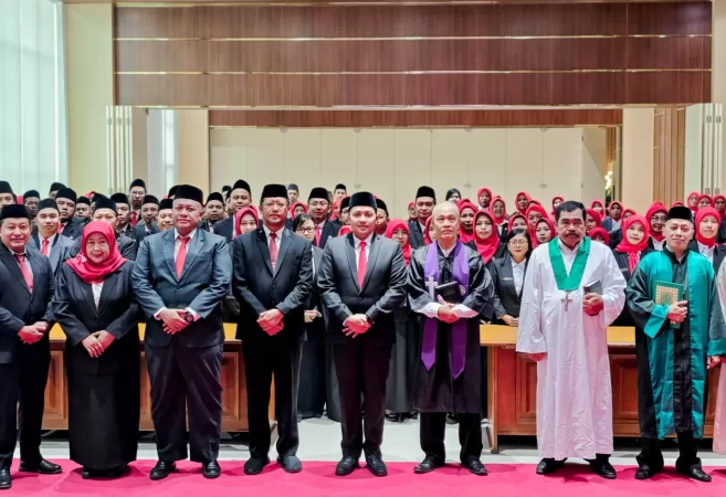 Bupati Pasuruan Lantik 112 Kepala Sekolah Hingga Guru PPPK