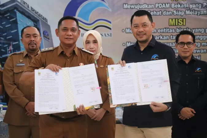 Pemkab Bekasi Terima Aset Wilayah Layanan dari Perumda Tirta Bhagasasi