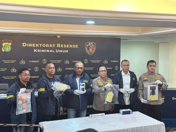 Rilis pembunuhan bos sembako di Bekasi.