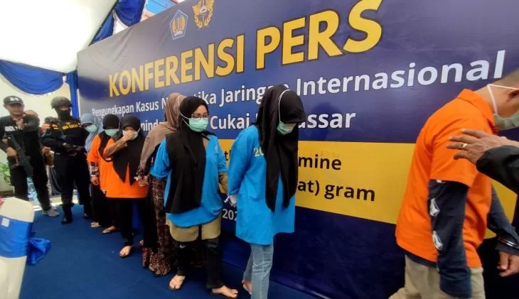 Bea Cukai Bongkar Sindikat Narkoba Jaringan Internasional di Bandara Sultan Hasanuddin, 8 Orang Ditangkap