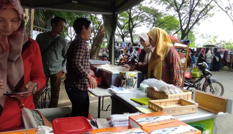 Dukung UMKM Lokal, Dinas Perikanan Bekasi Dorong Perangkat Daerah Kampanyekan Gemar Makan Ikan