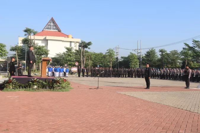 Lapas Kelas II B Pasuruan Gelar Upacara Hari Sumpah Pemuda, Tekankan Persatuan dan Kesatuan 2 Peringatan Hari Bhayangkara ke-79, Polres Pasuruan Utamakan Pelayanan Humanis dan Sinergi