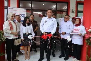 Gebyar Persikindo Meriahkan Hari Jadi ke-75 Bekasi, UMKM Bangkit Lewat Pasar Murah & Pameran Produk Lokal 1 Fokus Bantu UMKM dan Peternak, Wali Kota Bekasi Resmikan Koperasi Merah Putih