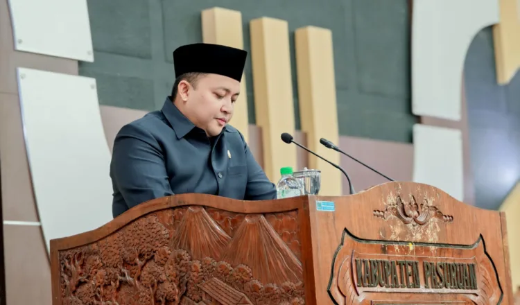 Polres Pasuruan Kota Soroti Tiga Jenis Kendaraan dalam Operasi Patuh Semeru 2025 1 Bupati Rusdi Sutejo Jawab Pandangan Fraksi DPRD Pasuruan Terkait P-APBD 2025