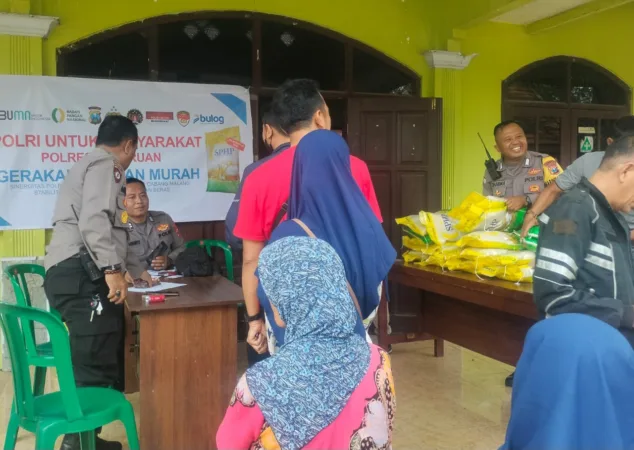 Polres Pasuruan Gencar Pasar Murah Beras