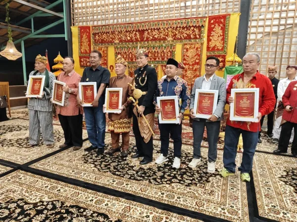 Wali Kota Bekasi Dianugerahi Gelar Bangsawan oleh Kerajaan Adat Sekala Brak Lampung