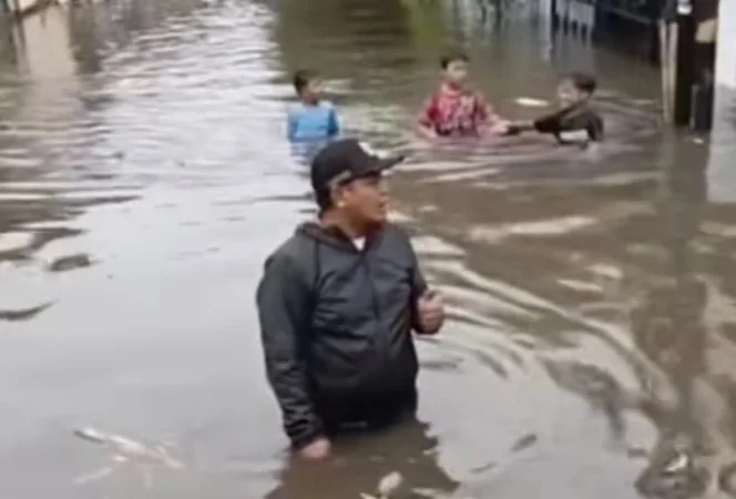Lima Perumahan di Bekasi Terendam Banjir, Pemkot Tetapkan Status Siaga Darurat