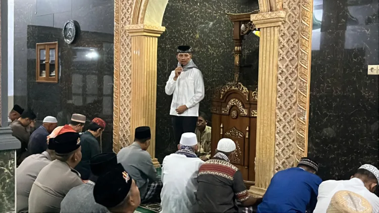 Kapolres Pasuruan Kota AKBP Davis Busin Siswara saat memberikan sambutan (hms)