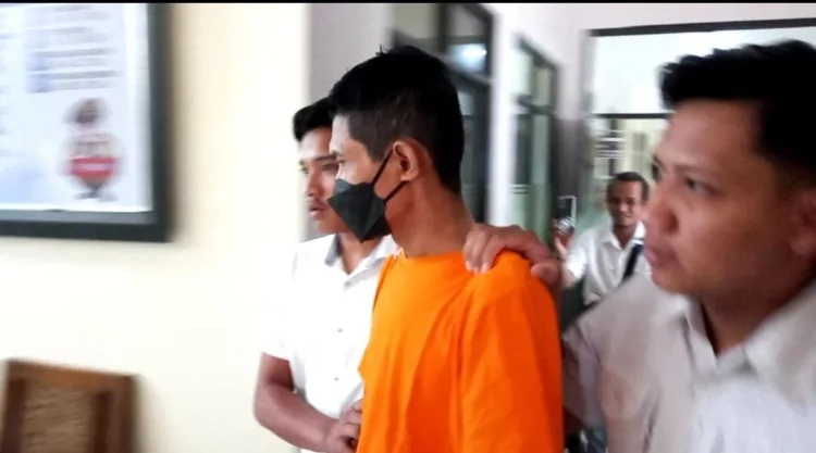Ustadz di Bekasi Jadi Tersangka Kasus Pencabulan Anak Angkat dan Keponakan