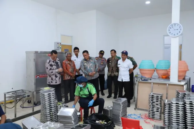 Buka Raker KORMI, Wali Kota: Dukungan Nyata Bagi Bekasi Sebagai Sport City 1 58 Dapur Penyedia Makan Bergizi di Bekasi Tak Punya Sertifikat Kelayakan