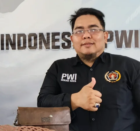 Cooling System Pilkada 2024, Polres Pasuruan Kota Gelar Mini Soccer Bareng Insan Pers 1 Peringatan Hari Sumpah Pemuda setiap 28 Oktober menjadi momentum penting untuk merefleksikan kembali peran generasi muda dalam memajukan bangsa. Semangat persatuan, kesatuan, dan cinta tanah air yang diikrarkan para pemuda pada 1928 perlu terus digaungkan serta diimplementasikan dalam berbagai aspek pembangunan.